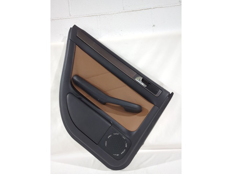 Recambio de guarnecido puerta trasera izquierda para audi a6 c5 (4b2, 4b4) 2.5 tdi referencia OEM IAM 4B0867305  