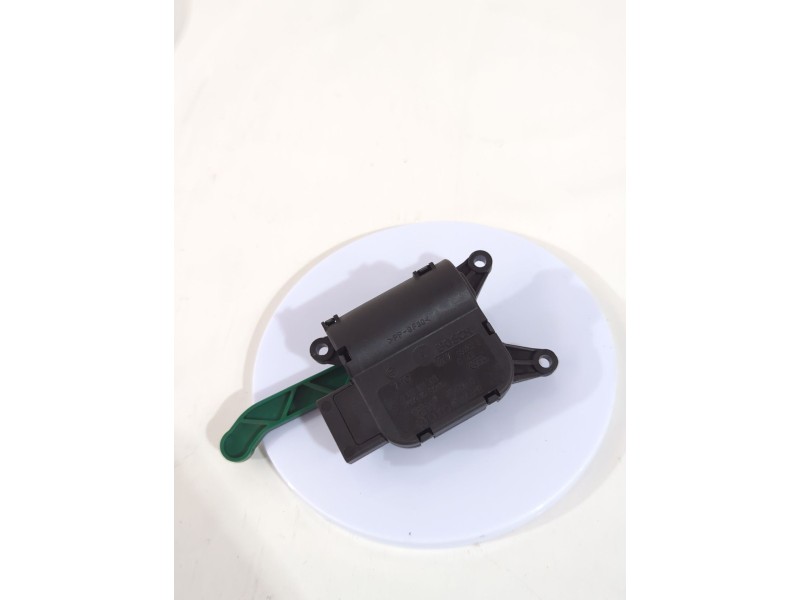 Recambio de motor apertura trampilla para audi a4 b6 (8e2) 2.0 referencia OEM IAM 8E1820511B  