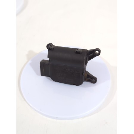 Recambio de motor apertura trampilla para audi a4 b6 (8e2) 2.0 referencia OEM IAM 8E1820511D  