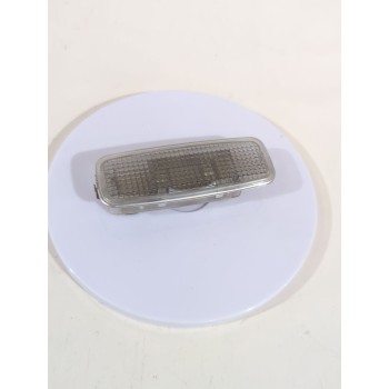 LUZ INTERIOR 8L0947105A 
