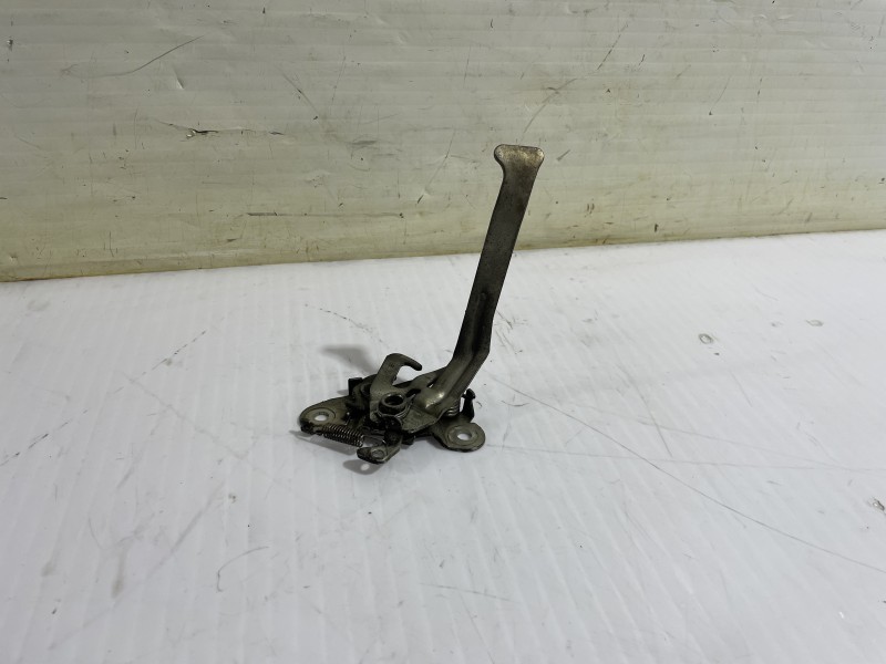 Recambio de cerradura capo para citroën c4 sedan collection referencia OEM IAM 9685324580  