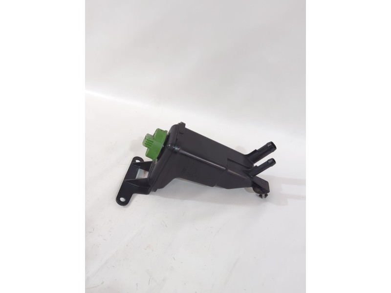 Recambio de deposito servo para audi a4 b6 (8e2) 2.0 referencia OEM IAM 8E0422373  