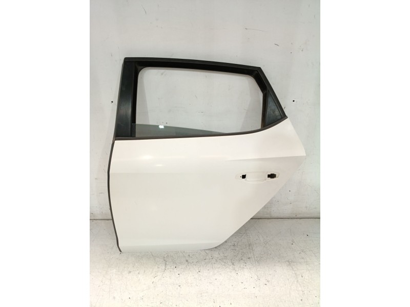 Recambio de puerta trasera izquierda para seat leon (5f1) 1.6 tdi referencia OEM IAM 5F4833055  
