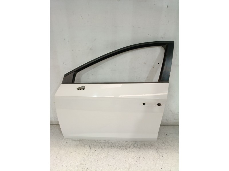 Recambio de puerta delantera izquierda para seat leon (5f1) 1.6 tdi referencia OEM IAM 5F4831055A  