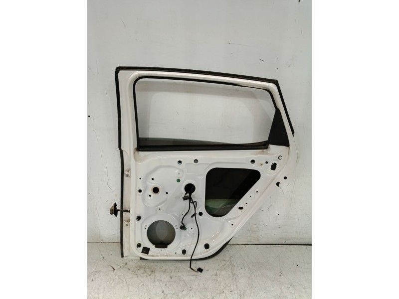 Recambio de puerta trasera derecha para seat leon (5f1) 1.6 tdi referencia OEM IAM 5F4833056  