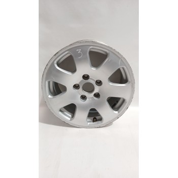 Recambio de llanta para audi a4 b6 (8e2) 2.0 referencia OEM IAM 8E0601025  