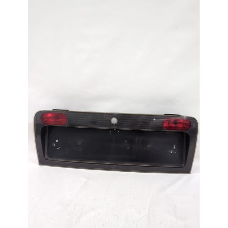 Recambio de piloto trasero central para audi a6 c5 (4b2, 4b4) 2.5 tdi referencia OEM IAM 4B5945695E  