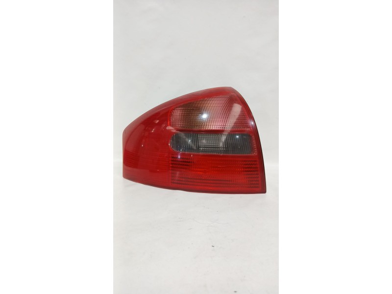 Recambio de piloto trasero izquierdo para audi a6 c5 (4b2, 4b4) 2.5 tdi referencia OEM IAM 4B5945095  