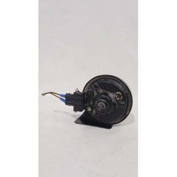 Recambio de claxon para audi a6 c5 (4b2, 4b4) 2.5 tdi referencia OEM IAM 8D0951223A  