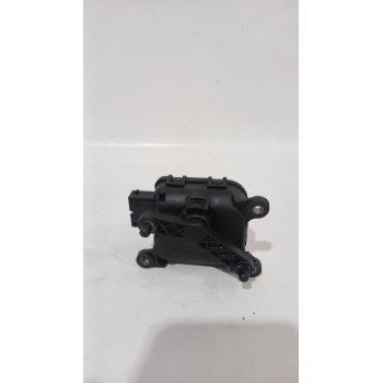 Recambio de motor apertura trampilla para audi a6 c5 (4b2, 4b4) 2.5 tdi referencia OEM IAM 4B1820511D  