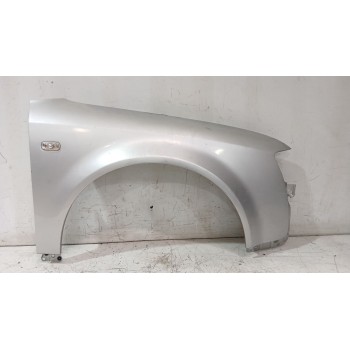Recambio de aleta delantera derecha para audi a4 b6 (8e2) 2.0 referencia OEM IAM 8E0821106B  