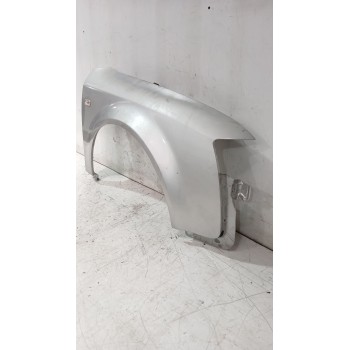 Recambio de aleta delantera derecha para audi a4 b6 (8e2) 2.0 referencia OEM IAM 8E0821106B  