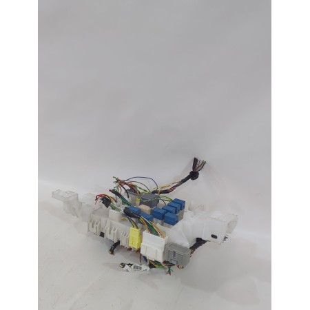 Recambio de caja reles / fusibles para suzuki sx4 s-cross (jy) 1.4 t (akk 414) referencia OEM IAM AA1A4881  