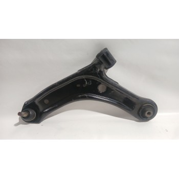 BRAZO SUSPENSION INFERIOR DELANTERO IZQUIERDO 4520261M00000 