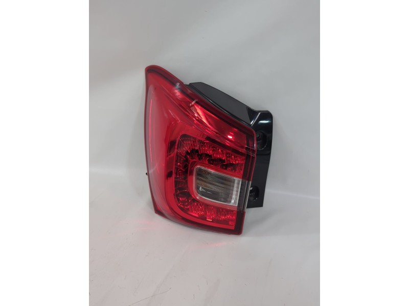 Recambio de piloto trasero izquierdo para suzuki sx4 s-cross (jy) 1.4 t (akk 414) referencia OEM IAM 3567061M10000  
