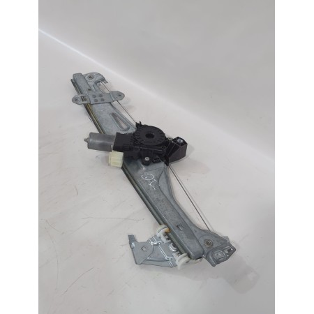 Recambio de elevalunas delantero izquierdo para suzuki sx4 s-cross (jy) 1.4 t (akk 414) referencia OEM IAM 8340261M11000  