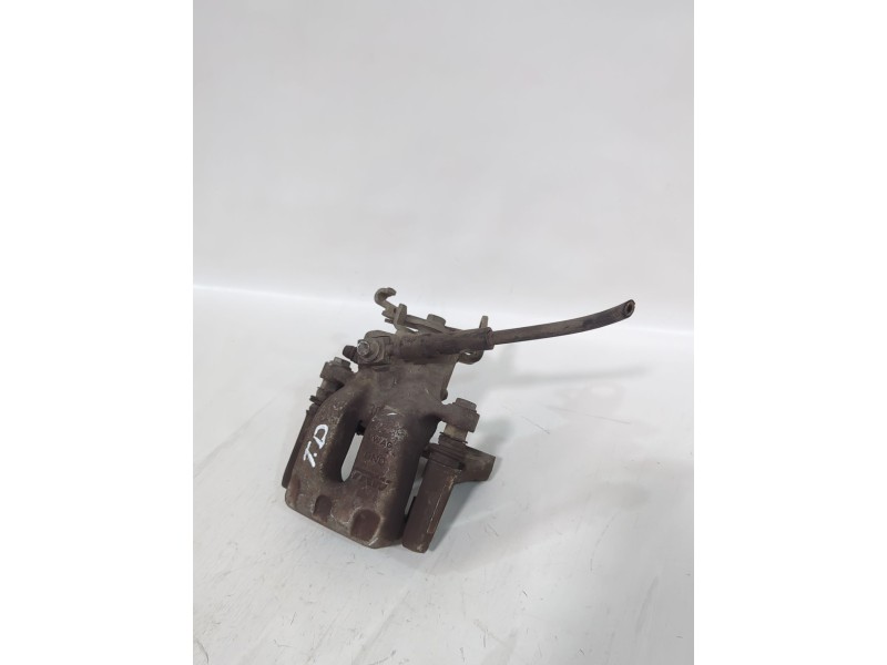 Recambio de pinza de freno trasera derecha para seat leon (5f1) 1.6 tdi referencia OEM IAM 5Q0615424B  
