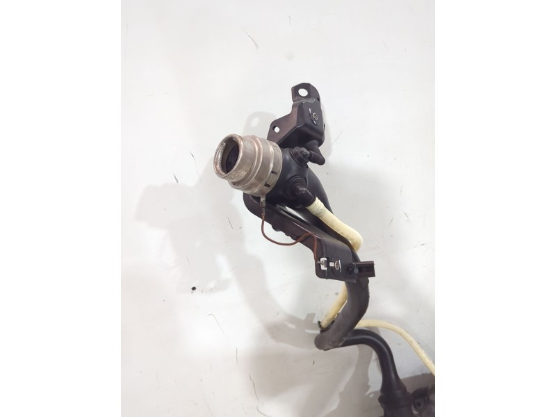 Recambio de deposito combustible para seat leon (5f1) 1.6 tdi referencia OEM IAM 5Q0201060ET/5Q0201085  