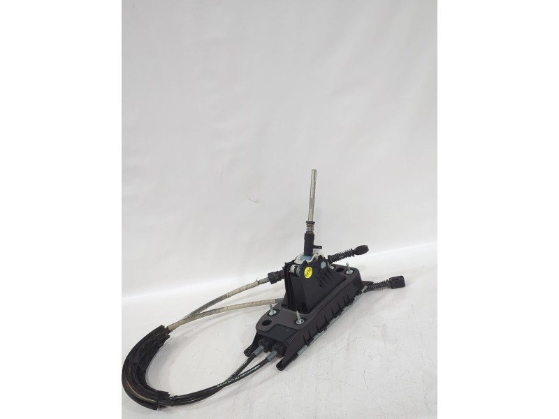 Recambio de palanca cambio para seat leon (5f1) 1.6 tdi referencia OEM IAM 5WA711049BP  