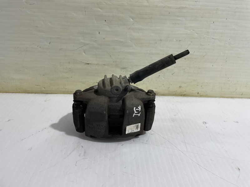 Recambio de pinza de freno delantera izquierda para citroën c4 sedan collection referencia OEM IAM 4400N2  