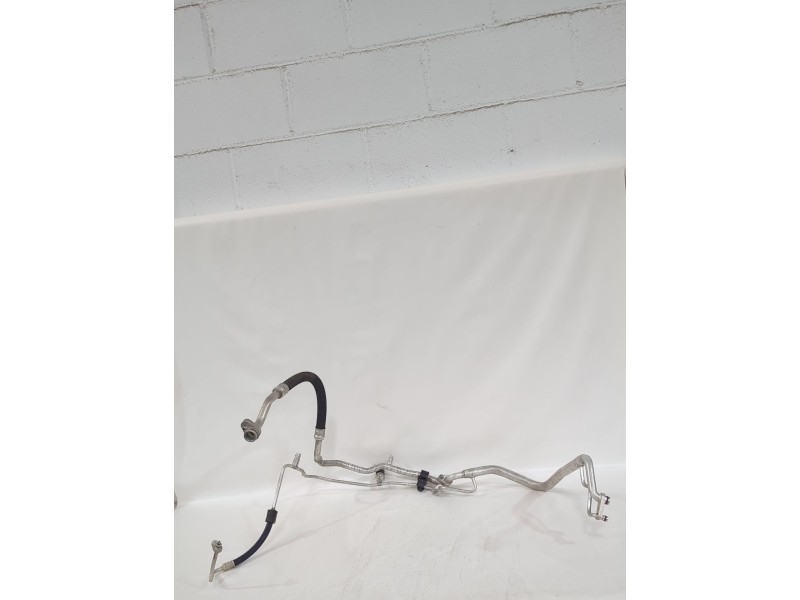 Recambio de tubos aire acondicionado para seat leon (5f1) 1.6 tdi referencia OEM IAM 5Q0820741B/5Q0820743M  