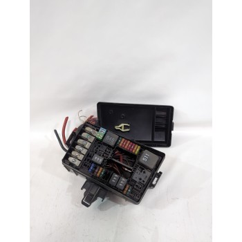 CAJA RELES / FUSIBLES 5Q0937125H/5Q0907361C 
