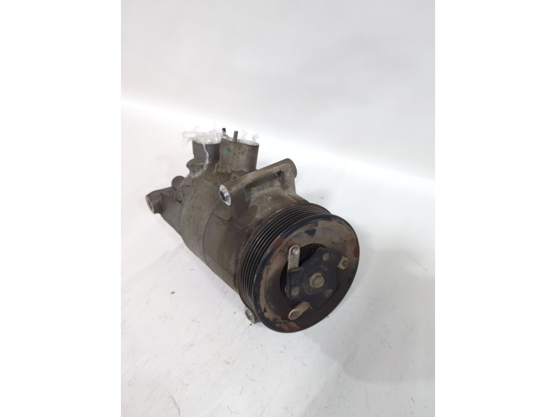 Recambio de compresor aire acondicionado para seat leon (5f1) 1.6 tdi referencia OEM IAM 5Q0820803K  