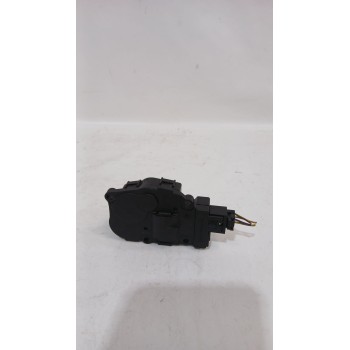 Recambio de motor apertura trampilla para citroën c4 picasso i monospace (ud_) 1.6 hdi referencia OEM IAM A21200600  
