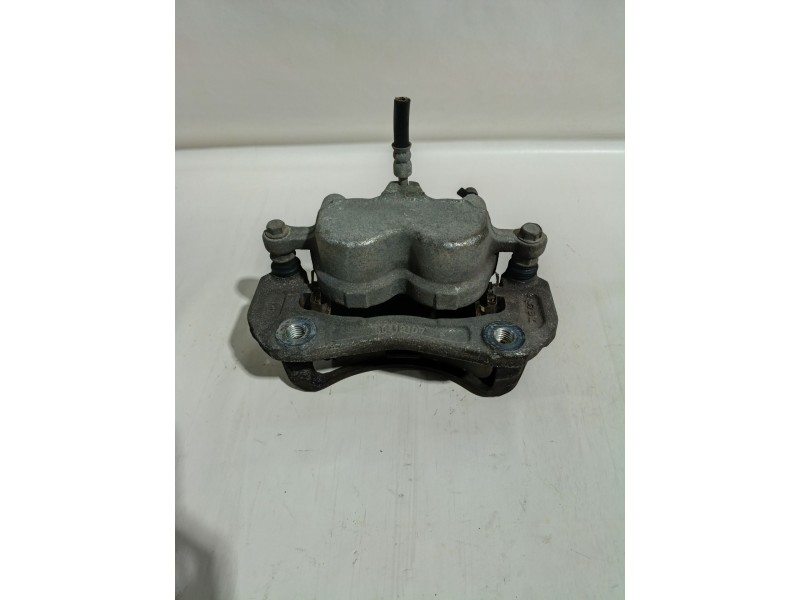 Recambio de pinza de freno delantera derecha para chevrolet captiva (c100, c140) 2.0 d referencia OEM IAM BC140107  