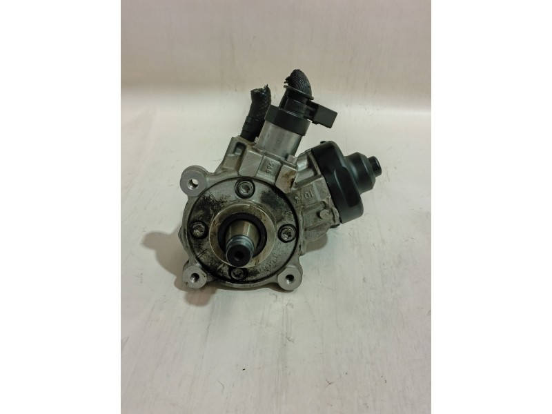Recambio de bomba inyeccion para seat leon (5f1) 1.6 tdi referencia OEM IAM 04L130089B/0445010537  