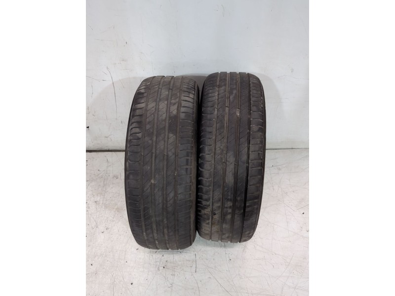 Recambio de neumaticos para audi a6 c5 (4b2, 4b4) 2.5 tdi referencia OEM IAM 205/55R1696W  
