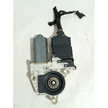 MOTOR ELEVALUNAS TRASERO IZQUIERDO 101389101/7746002302 