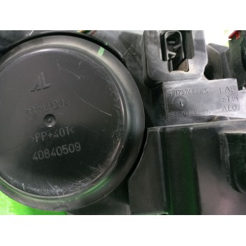 Recambio de faro izquierdo para peugeot 307 berlina (s2) 1.6 16v hdi referencia OEM IAM 43175748  