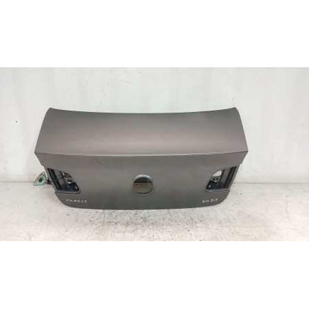 Recambio de porton trasero para volkswagen passat b6 (3c2) 2.0 tdi 16v referencia OEM IAM 3C5827025H  