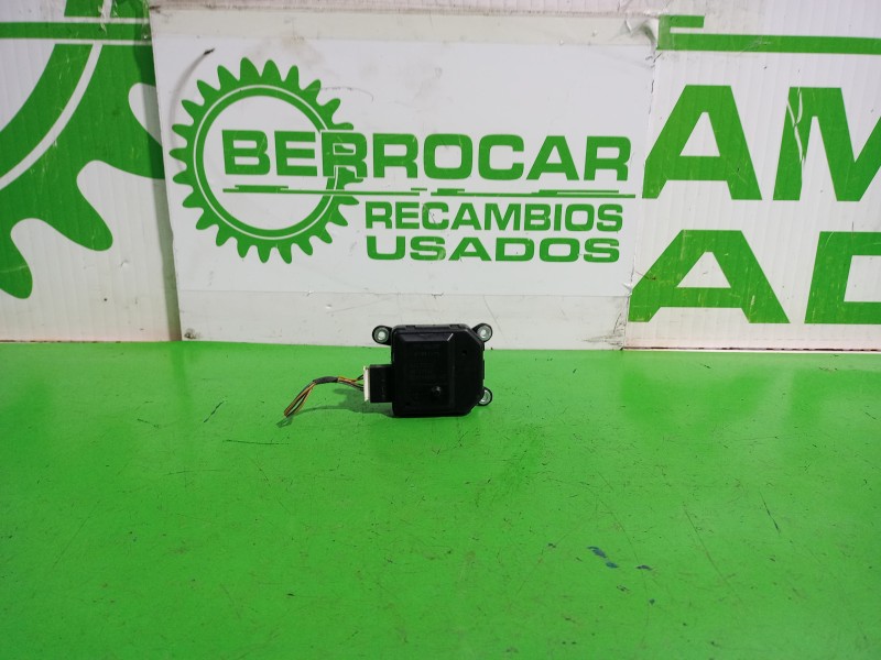 Recambio de motor apertura trampilla para fiat bravo (198) 1.9 dynamic multijet referencia OEM IAM 46723704  