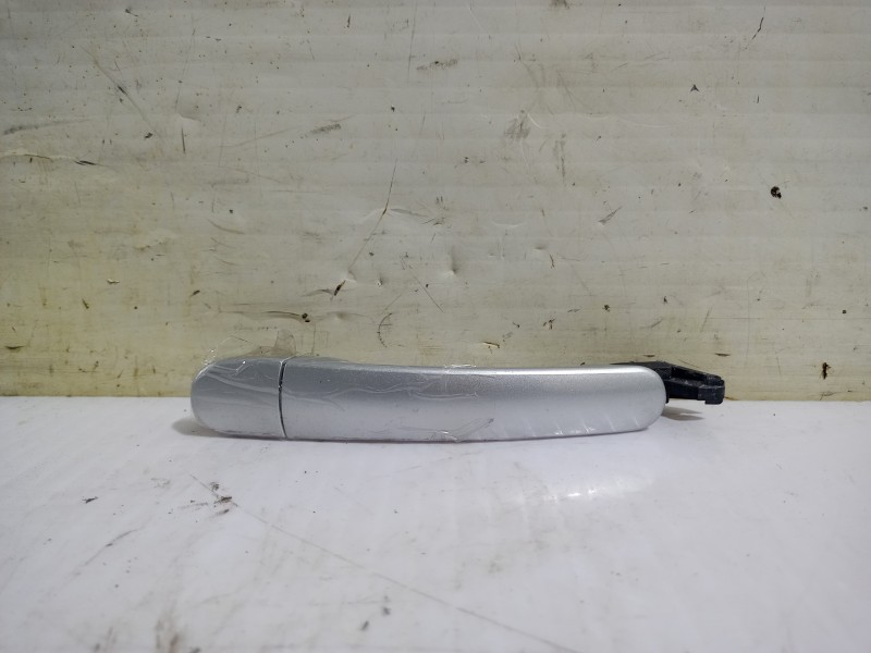 Recambio de maneta exterior trasera izquierda para volkswagen passat berlina (3b3) advance referencia OEM IAM 3B0837207GGRU  