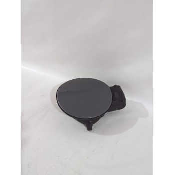 TAPA EXTERIOR COMBUSTIBLE 3C8201550D/3C0010456A 