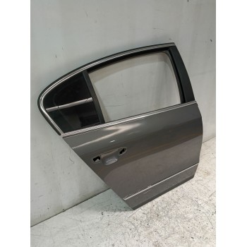Recambio de puerta trasera derecha para volkswagen passat b6 (3c2) 2.0 tdi 16v referencia OEM IAM 3C5833056H  