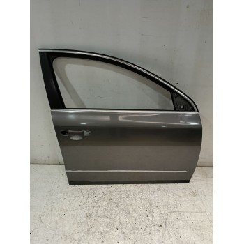 Recambio de puerta delantera derecha para volkswagen passat b6 (3c2) 2.0 tdi 16v referencia OEM IAM 3C4831056J  