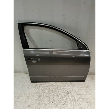 Recambio de puerta delantera derecha para volkswagen passat b6 (3c2) 2.0 tdi 16v referencia OEM IAM 3C4831056J  