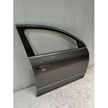 Recambio de puerta delantera derecha para volkswagen passat b6 (3c2) 2.0 tdi 16v referencia OEM IAM 3C4831056J  