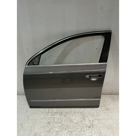Recambio de puerta delantera izquierda para volkswagen passat b6 (3c2) 2.0 tdi 16v referencia OEM IAM 3C4831055J  