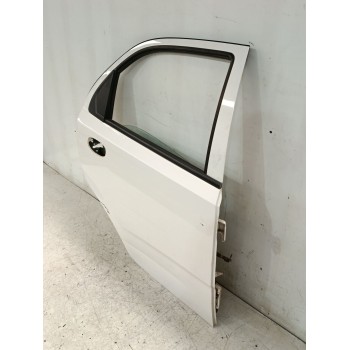 Recambio de puerta trasera derecha para daewoo kalos sedán (klas) 1.4 referencia OEM IAM 96942266  