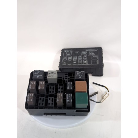 Recambio de caja reles / fusibles para ssangyong rexton / rexton ii (gab_) 2.7 xdi referencia OEM IAM 8220108024  