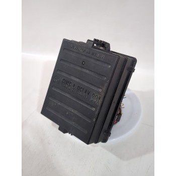 Recambio de caja reles / fusibles para ssangyong rexton / rexton ii (gab_) 2.7 xdi referencia OEM IAM 8231008561/Y220EDP  