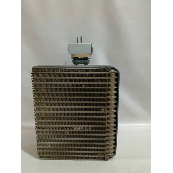 Recambio de evaporador aire acondicionado para ssangyong rexton / rexton ii (gab_) 2.7 xdi referencia OEM IAM 6810008414  