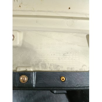 Recambio de guarnecido puerta delantera derecha para ssangyong rexton / rexton ii (gab_) 2.7 xdi referencia OEM IAM 7722008001  