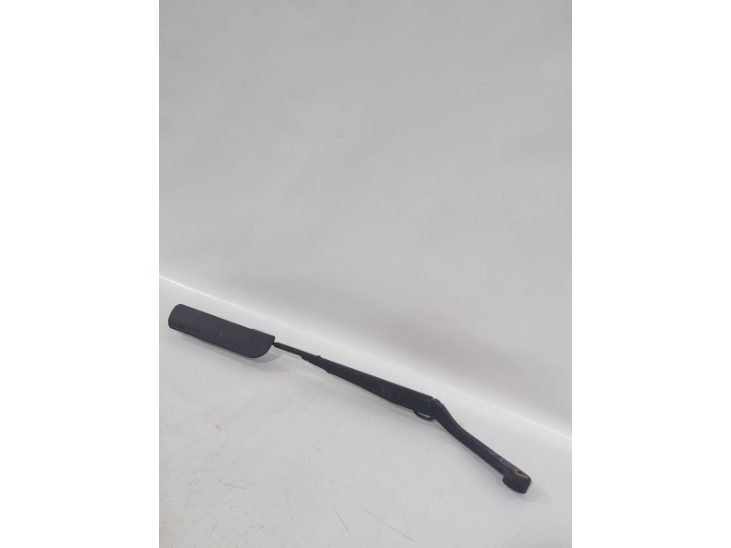 Recambio de brazo limpia delantero izquierdo para ssangyong rexton / rexton ii (gab_) 2.7 xdi referencia OEM IAM Y200LHD  