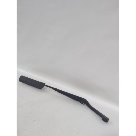 Recambio de brazo limpia delantero izquierdo para ssangyong rexton / rexton ii (gab_) 2.7 xdi referencia OEM IAM Y200LHD  