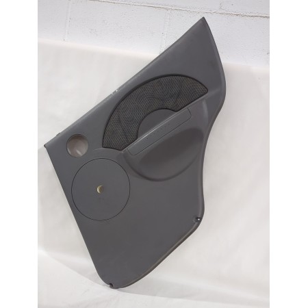 Recambio de guarnecido puerta trasera derecha para daewoo kalos sedán (klas) 1.4 referencia OEM IAM 96378211  